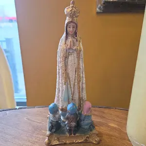Virgen de Fatima Statue with Gold Crown and Blue Robes, Featuring Three Children, Ideal for Home Decor