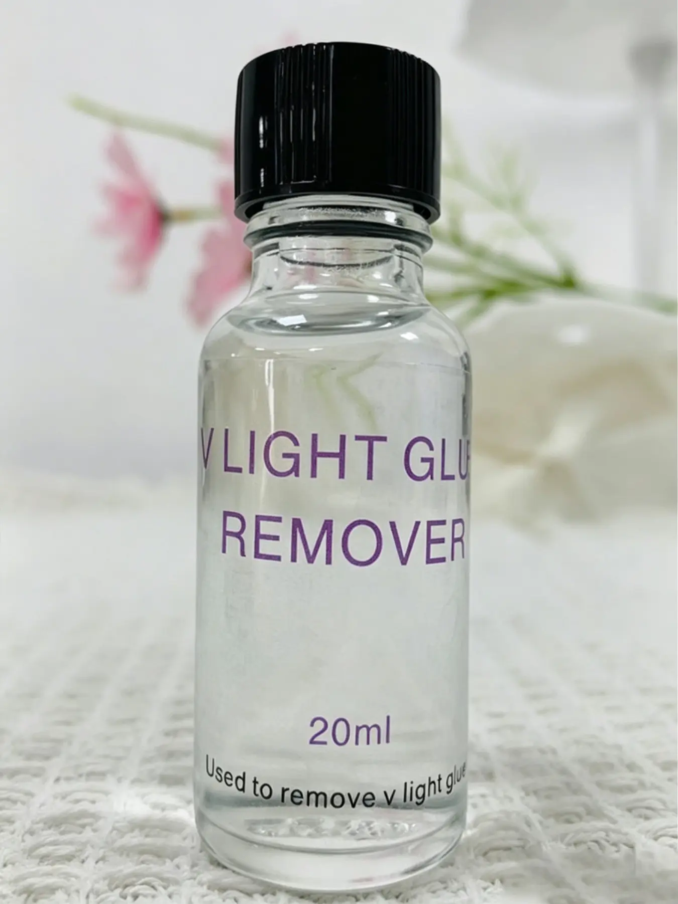 20ML Gentle Hair Extension Glue Remover, Rapid Remover, Non-Irritating Formula, Quick Dissolve, No Residue, Specialized for Hair and Eyelash Glue Removal