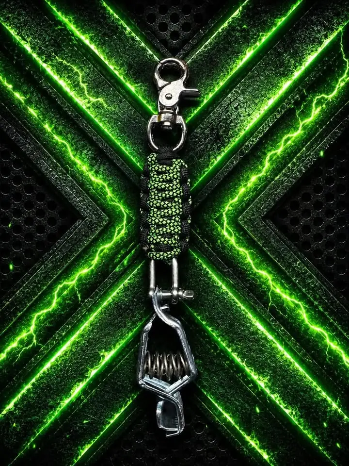 Paracord Glove Clip- Glove holder