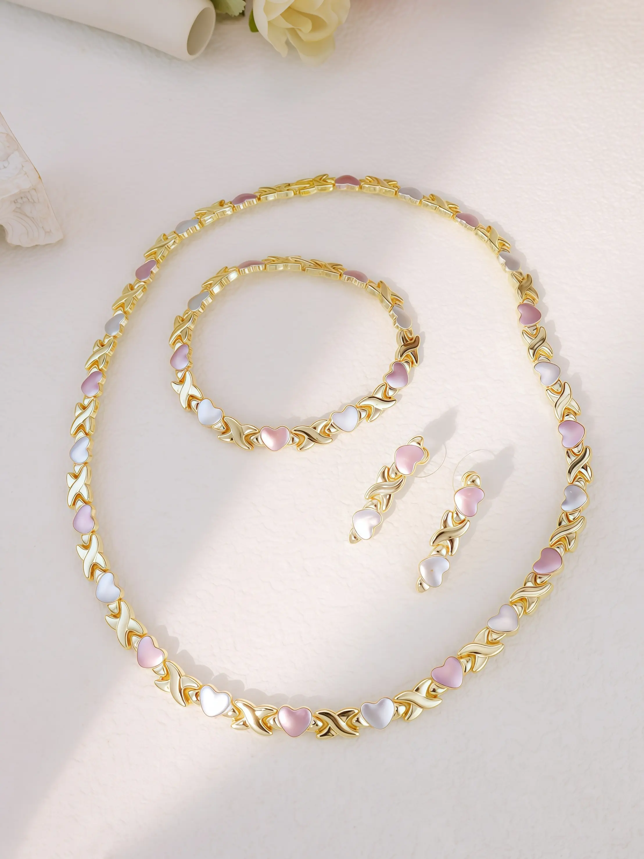 Royal-Inspired Color XO Heart Necklace & Bracelet & Earrings Set, Matching Jewelry Set, Casual Style Metal Chain Design Jewelry for All Seasons, Complete Accessories Set, Fashionable Jewelry Set, Trendy Jewelry Set, Jewellery Gift Set