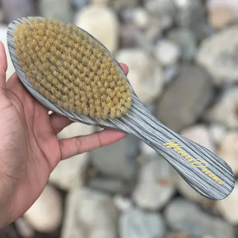 WaversDreams's 360 Curved Wave Brush *Soft Medium*