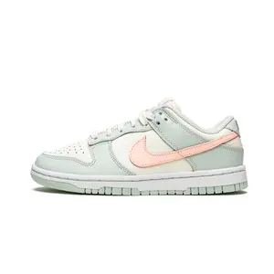 DUNK LOW WMNS "Barely Green" DD1503 104