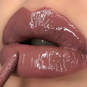 Nova Lip Gloss