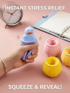 1PC Stress Relief Chicken Cage Cup Squeezable Toy, A Novel And Unique Toy For Students, And A Small Gift-Squishy,Valentines,Fidget,Toys,Gifts For Women,Desk Accesorries,Office Supplies,Men Gifts,Desk