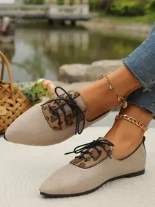Women's Plus Size Pointed Toe Lace-Up Flats, Soft Sole Flats, Elegant Casual Design, Comfortable Daily Walking Shoes, Available in Various Colors, Footwear
