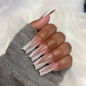 Press On Nails - Long lasting Fake Nails for Perfect Manicure