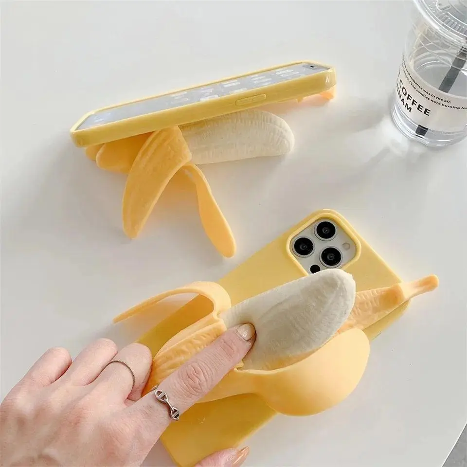 Summerwins 3D Fun Soft Silicone Banana Cellphone Case - Anti-Drop, Anti-Slip, Sturdy, Shock-Resistant, Casual Character-Based Concept Art Cover for iPhone 6 Plus,7,8,X,XS,XR,XS Max,11,12,13 Pro,14,15,16,17 Mobile Phone Accessories (Bubble-Free Ins), Casin