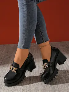 Ladies' elegant high-heeled loafers, metal chain design, waterproof platform round toe single shoes, fashionable and comfortable versatile shoes, women's holiday gifts