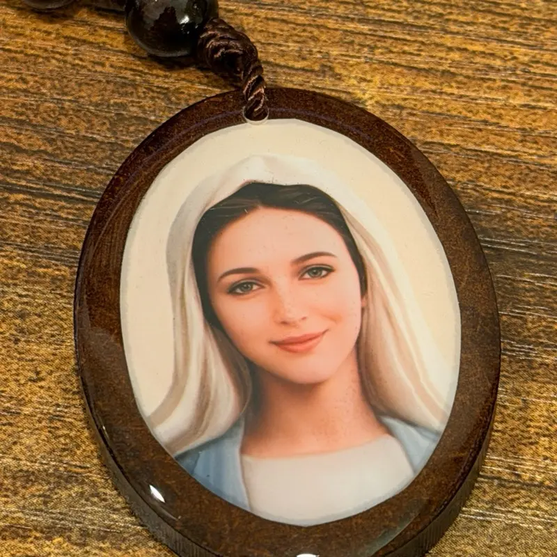 Rosario Virgen Maria en madera