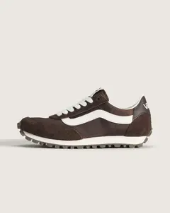 Vans Unisex Premium Style 152 Low Top Shoe