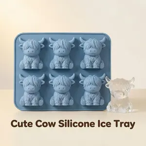 Highland Cow Model Quick Freeze Silicone Ice Tray, Easy Use Durable Mold, Perfect Shape Ice Cubes for Juice, Ice Bucket, Cylin Cow Ice Cube Mold, Fun Animal Silicone Tray for Whiskey, Cocktail, Beer, Beverage, Surprise Gift, Ice Molds (6 Cavities)