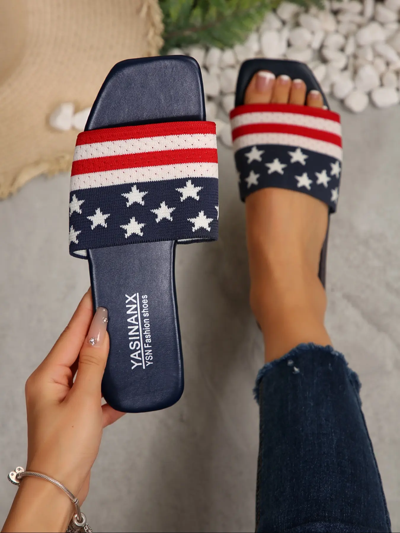 Fashion American Flag Style Slip-On Sandals, Breathable Flat Sandals, Women, Breathable Knit Upper, Square Toe Design, Perfect for Summer and Vacations, Footwear