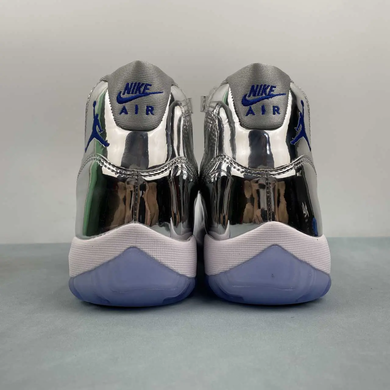 Mirror Silver Metallic Gloss Leather High Top Sneakers Light Blue Clear Crystal Wavy Sole Luxury Retro Unisex Casual Basketball Shoes