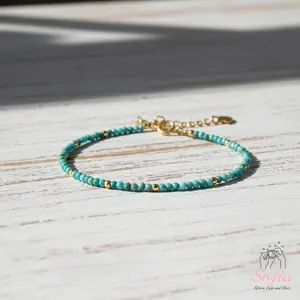 Sofia Natural Turquoise Bracelet Green Crystal Dainty Bracelet Delicate Gemstone Healing Bracelet Minimalist Style for Women Handmade Gift for her, gift for him
