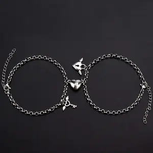 New style heart-to-heart couple bracelet simple heart-shaped magnet lock key men and women pair of bracelets fashion