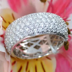 A Women'S Eternity Ring Adorned with Sparkling Zirconia, a Wide Band Suitable for Everyday Casual Wear, Parties, And As a Gift to Express Love on Anniversaries