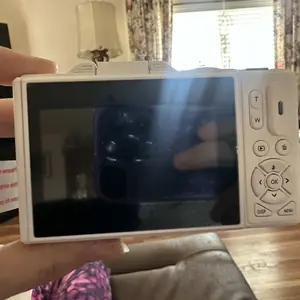 review image 0