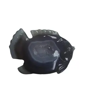 Druzy agate fish carving