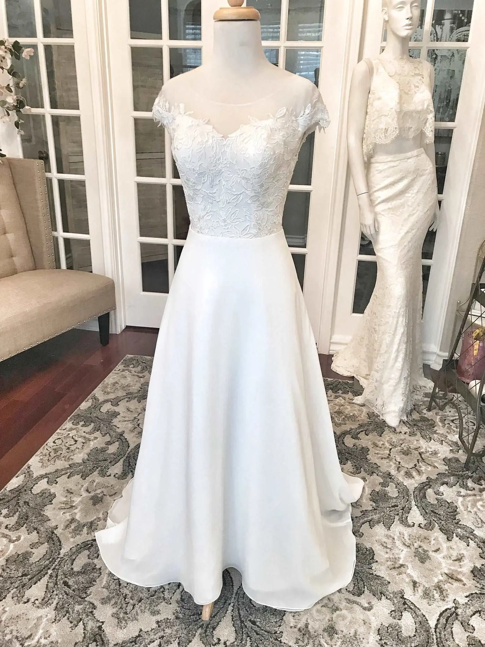 Women's Illusion Neckline Floral Lace A-Line Wedding Dress, Dalia Bridal Clothes for Ladies