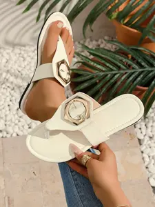 Elegant Metal Buckle Flip Flops for Women Summer, One-Strap Flat Outdoor Sandals, Beach Vacation Versatile Slippers