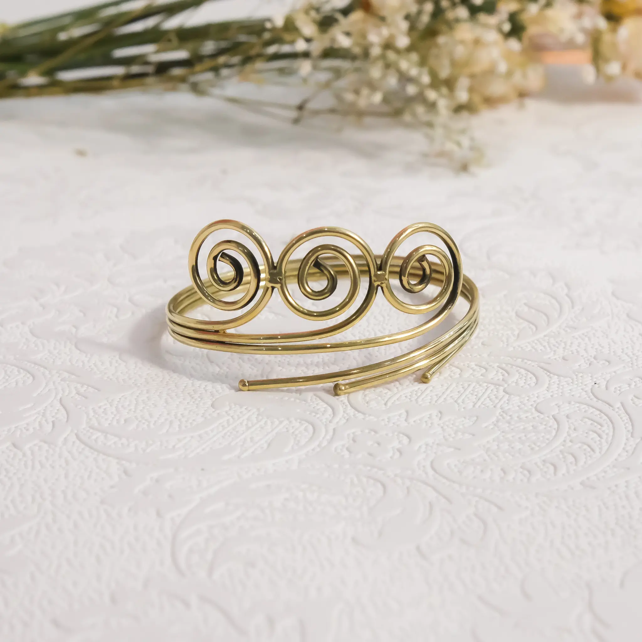 Gold Goddess Arm Cuff Bracelet, Handmade Spiral Upper Arm Cuff, Boho Festival Jewelry, Adjustable  Armband