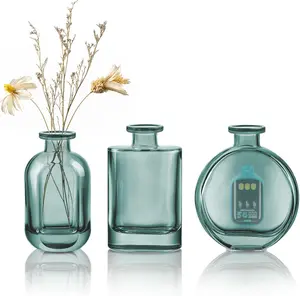 BOUUTTTIQ Vintage Rectangular Bottle Reed Diffuser Set with Tulip Flowers Lavender Scent 6.76 fl oz for 120 Days Long Lasting for Bathroom Office Decor