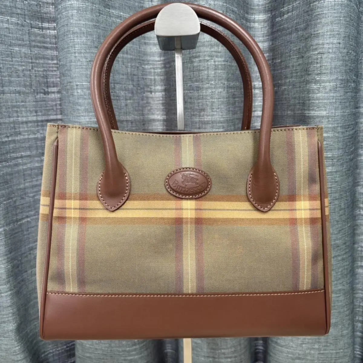 Pre-owned BURBERRY As Shown Shoulder Bags Burberrys Vintage Plaid Canvas Handbag 26794