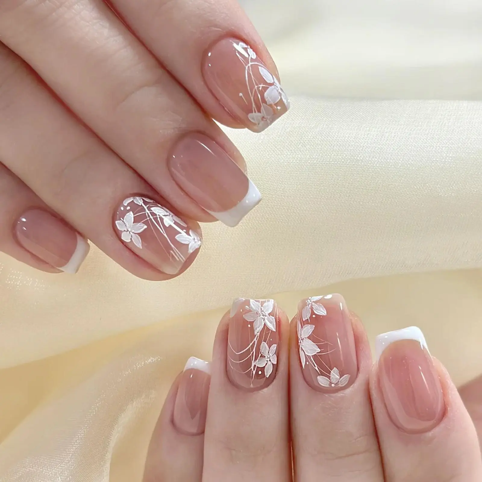 Medium Coffin Fake Nail, Decorative Nails, 30pcs/set Flower Pattern Press on Nails with Nail File & Tape, Removable Nail Art Artificial Full Cover, Women Girls DIY Manicure, Nail Art Design