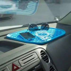 Non-Slip Heat-Resistant Silicone Mat, Multifunctional Coaster Placemat Pot Table Mat, Durable Kitchen Accessory