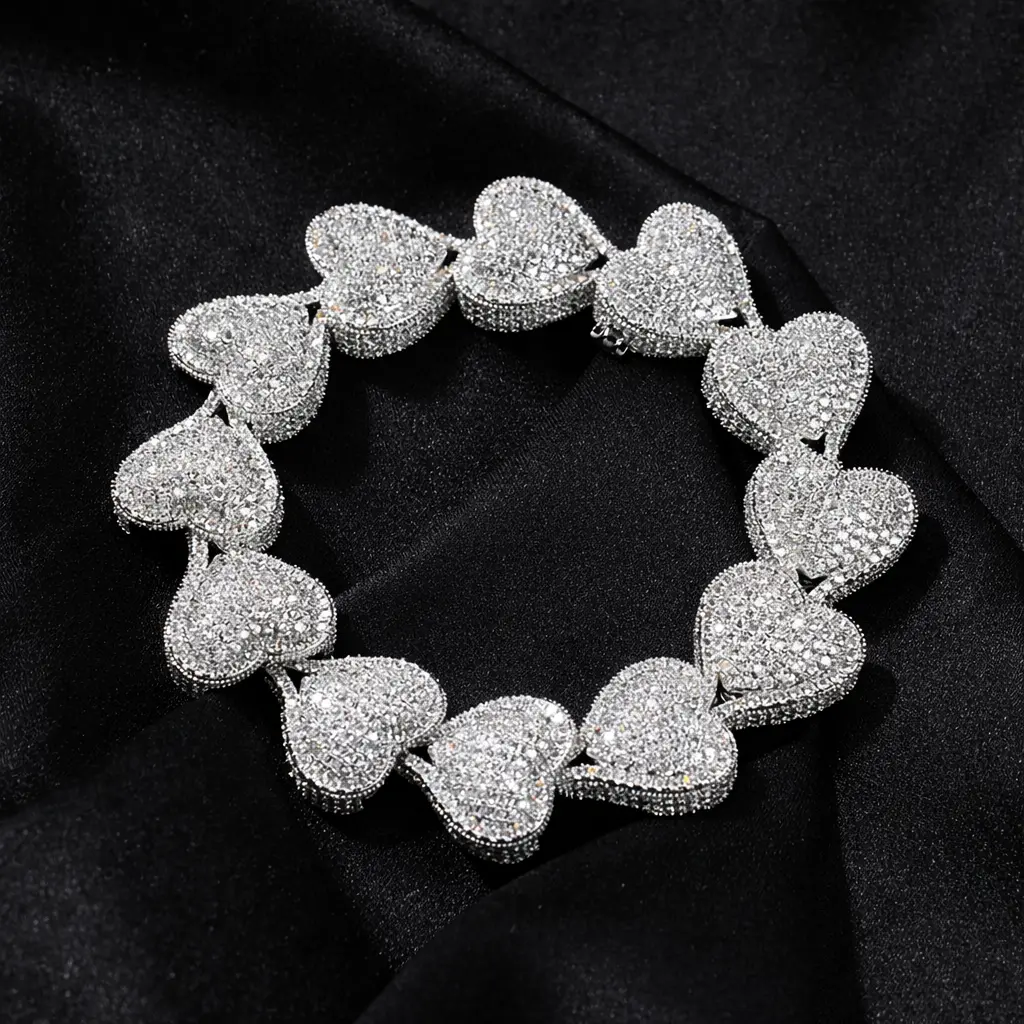 Unisex Iced Out Heart Link Bangle Bracelet - 20cm/8inch Copper Brass Alloy Hip Hop Chain with Cubic Zirconia, Fashion Gold Statement Jewelry for Party & Daily Wear, 20 Cm, Rhinestones, Yes, Casual, Parties, Chain Jewelry Bracelets & Bangles, Wrist Candy,