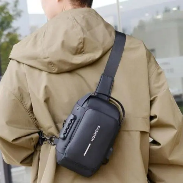 Men's Chic Korean Style Bum Bag, Waterproof Skull Canvas Crossbody Pack with Anti-Theft Lock and USB Charging Port for Travel, Waterproof Belt Bag, Foldable, Holiday, Basic, Casual, Skull Fashion, Cold Wash, Hand Wash Only, High-Capacity, Lightweight
