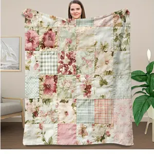 1 Piece Vintage Floral Patchwork Blanket - Soft Flannel All-Season Comfortable Throw Blanket, Suitable for Bed, Sofa, Camping, and Travel- machine washable - Light Pink Green Blue Beige Home Decor Gift, Multifunctional Print Flannel Blanket