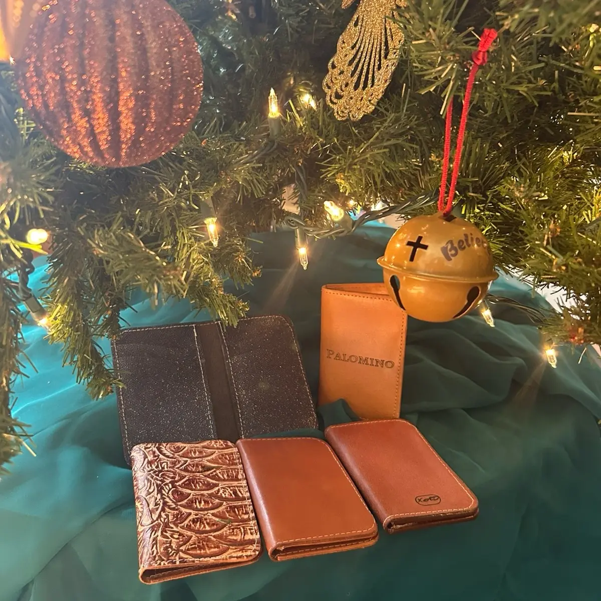 Handmade Custom Leather Wallet for Men - Perfect Gift for Any Occasion