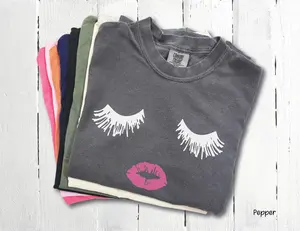 Eyelashes and Lips Shirt Etsy Best Seller Womens Shirt Makeup Trendy Face Shirt Make Up Lipstick Lip Gloss Tshirt Tee Girls Gift Girly