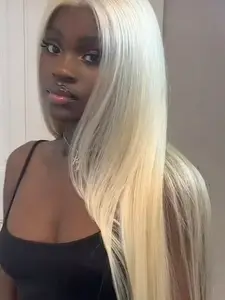 Long Straight Wig Cap, High-Quality Heat Resistant Fiber, 26 Inch 180% Density, Perfect for Daily Use & Cosplay, Platinum Blonde Wigs