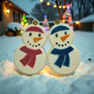 SOAPS BY LELA Snowman Holiday Bath Bombs Hand-Painted Green Tea Goji Berry Bliss Scent Colorful Foamy Bubbly Bath Time Fun 5.70 oz
