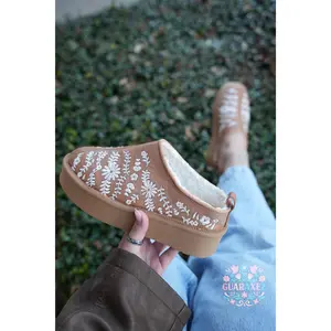 Artesanal Embroidered Booties