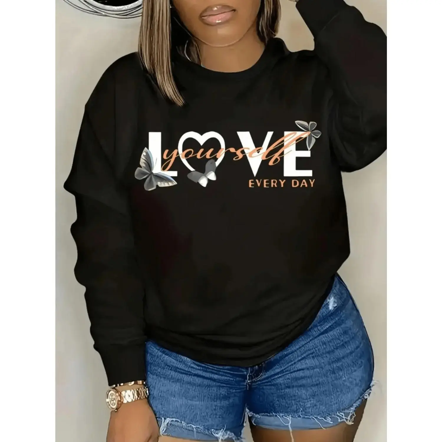 1pc Cozy Graphic Pullover Sweatshirt for Women Black Crewneck Sweater Love Yourself Daily Graphic Fashionable Winter Fall Medium Stretch Relaxed Fit High Quality Stitching Casual Outfits and Self-Love Affirmation Apparel