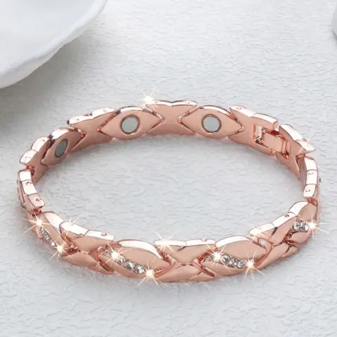 Women's Elegant Leaf-Shape Magnet Bracelet - Adjustable Pure Copper Magnetic Bracelet with Diamonds, 3500 Gauss Effective Magnet, for Daily Wear & Outdoor Fun