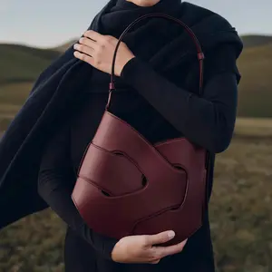 French Niche Polene New Woven Bag Nodde Hobo Smooth Cowhide Twist Bag Handheld Crossbody Bag