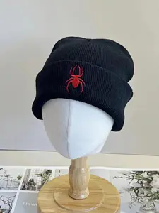 Unisex Spider Embroidered Beanie Hat, Fashion Street Style, Couple Hip Hop Cold Cap, Suitable for All Seasons, One Piece