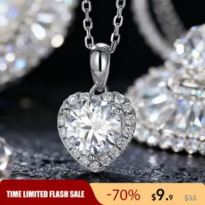Moissanite Heart Necklace for Women Sparkling Moissanite Diamond Heart Pendant Necklace Elegant Jewelry Gift for Girls Fashion Moissanite Necklace Trendy Daily Wear Crystal Heart Pendant for Sensitive Skin Luxury Women Jewelry