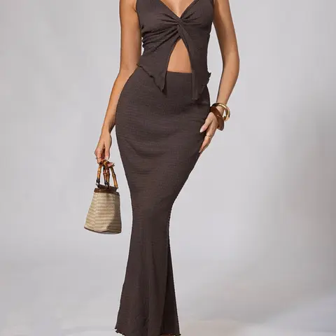 Women's Lightweight 2-Piece Vacation Set, Twist Front Halter Crop Top & Bodycon Maxi Skirt with Side Split, European Summer Resort & Night Out Going Out Clothes, 2 Piece Sets