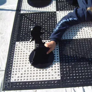 MegaChess Safety Edge Ramps for Rubberized Vinyl 12" Squares