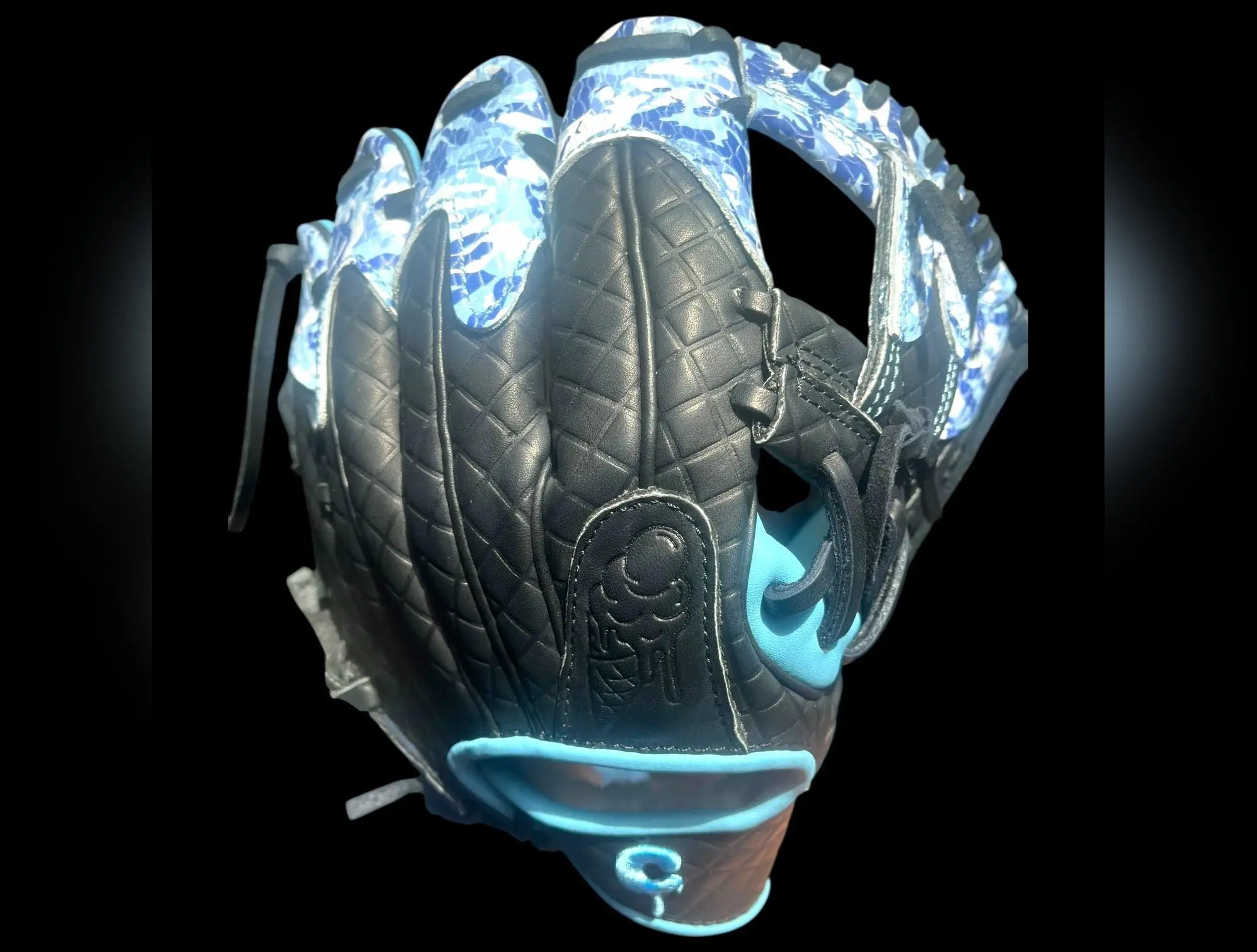 Custom Camo Drip Series 11.5” I-Web Baseball Glove Blue White