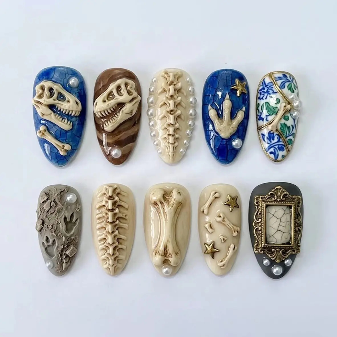Handmade 3D Dinosaur Fossil Press On Nails, T-Rex Skull Art, Ancient Museum Aesthetic, Blue Cracked Glaze, Bold Artistic Vibes Set