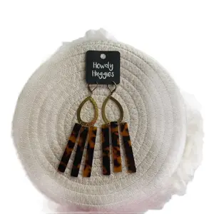 Turtle shell tear drop earring