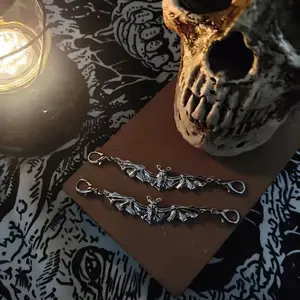 2pc Dark Punk Bat Charm Shoe Buckles, Unique Accessories for Boots and Casual Shoes, Trendy Fashion for Men and Women