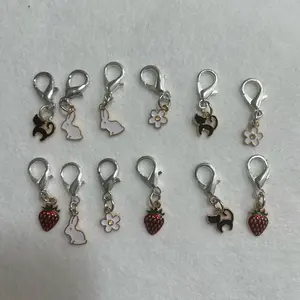 Crochet stitch markers