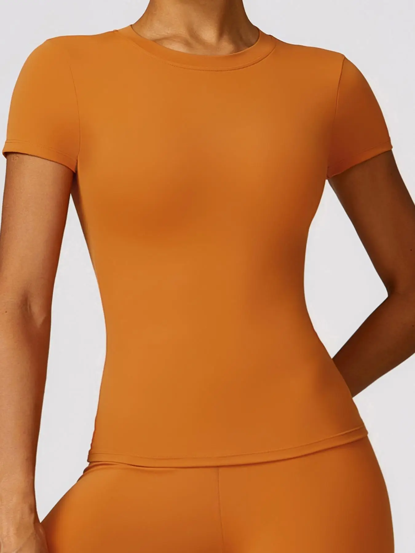 Sporty Women's Plain Round Neck Sports Tee, Quick-Drying Yoga Clothes, Summer Outfits 2024, Short-Sleeve Fitness Top, Outdoor Running Women's Sportswe